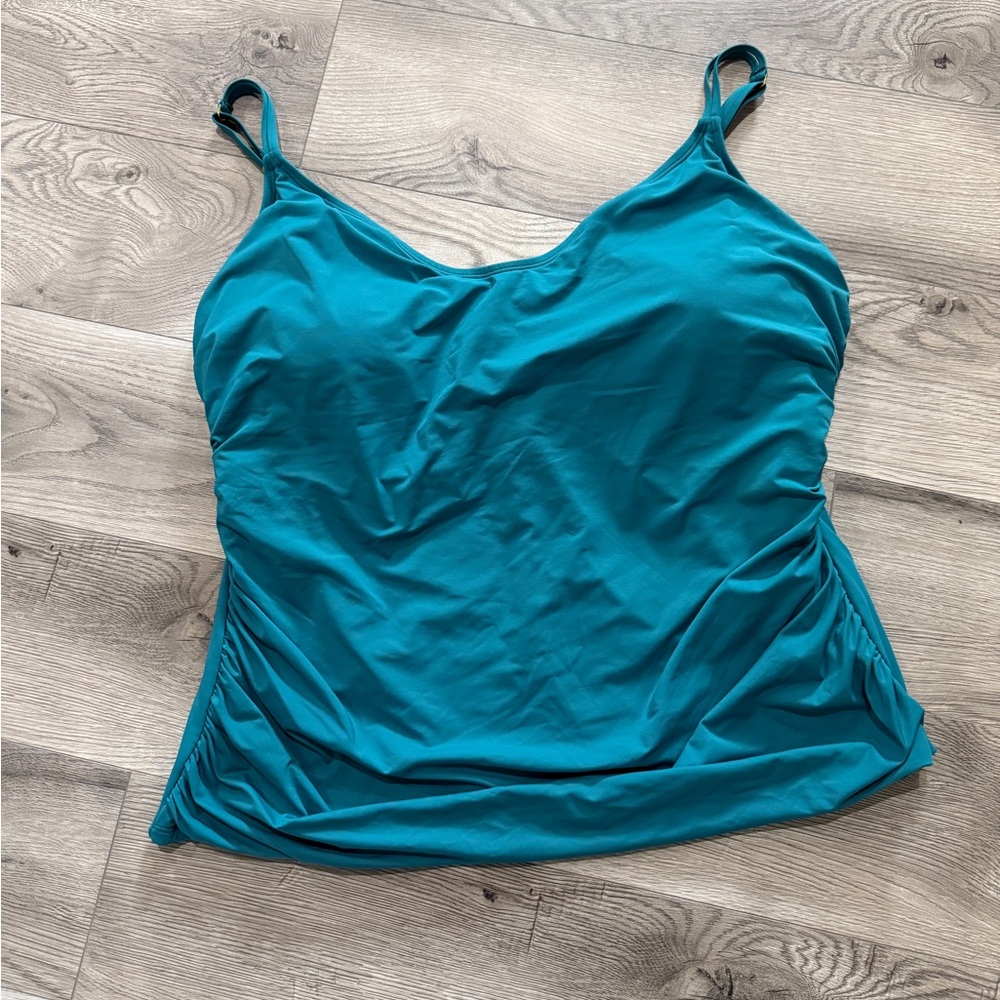 Bleu by‎ Rod Beattie Plus Size Scoop-Neck Tankini Top Women's Swimsuit 22W NWT